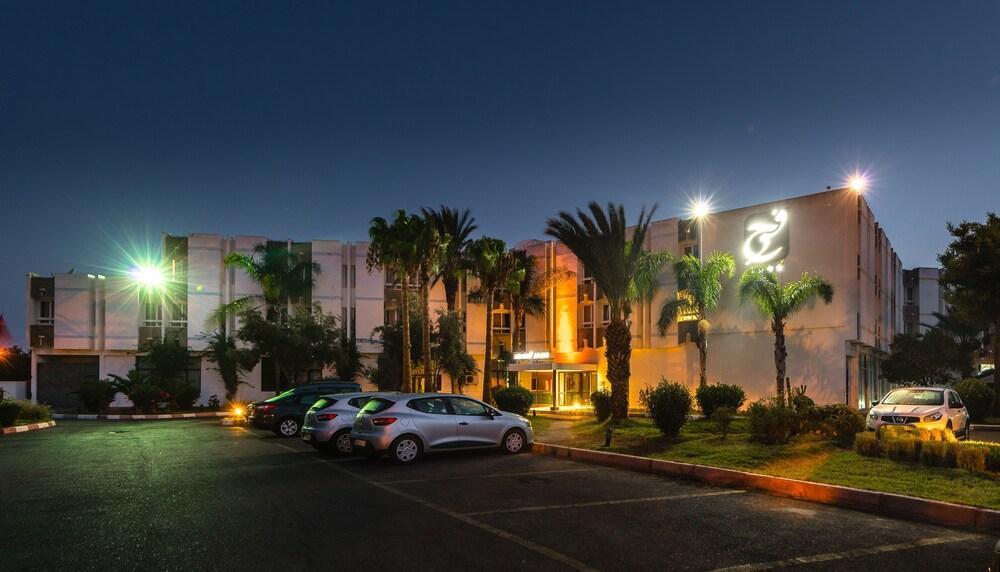Farah Safi Hotel Bagian luar foto