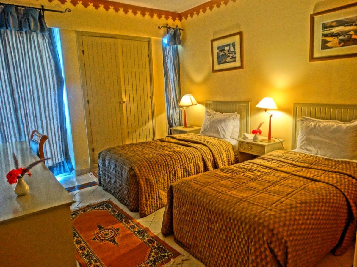 Farah Safi Hotel Bagian luar foto
