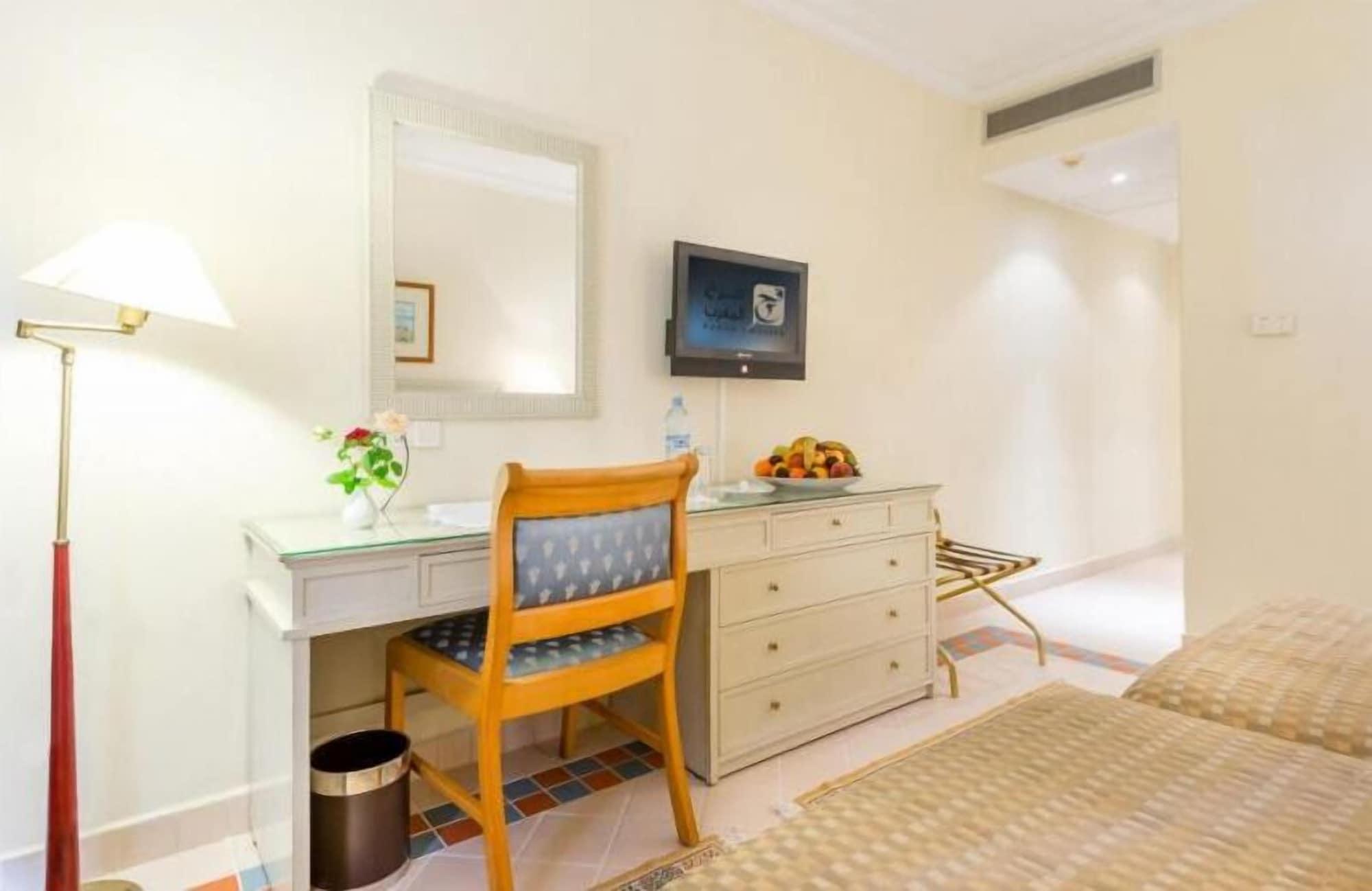 Farah Safi Hotel Bagian luar foto