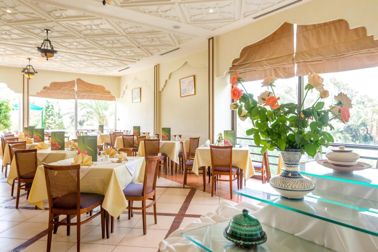 Farah Safi Hotel Bagian luar foto